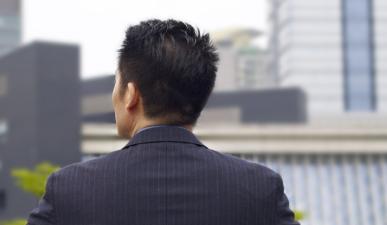 How to choose loan companies vs bank loans